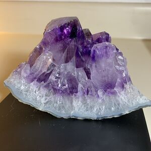 Large Amethyst Geode Crystal: 2 lb (895g) Polished Face Rough Back